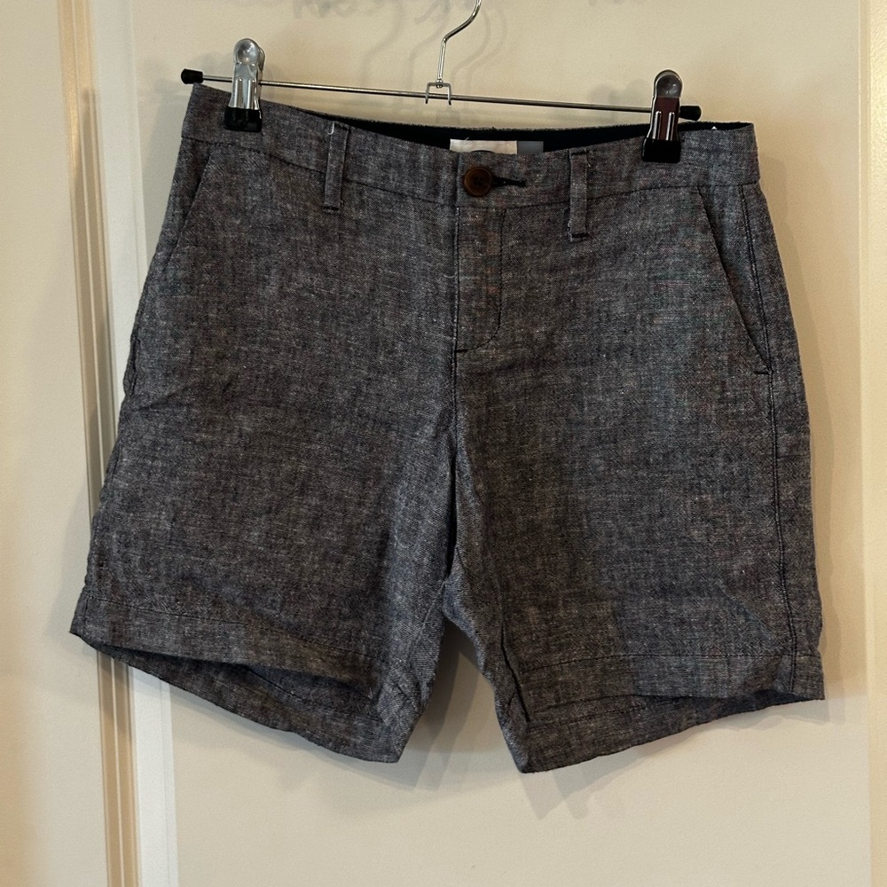 Old Navy Tailored Chambray Shorts – Women’s Size 0 – Gray/Blue Linen-Blend Look